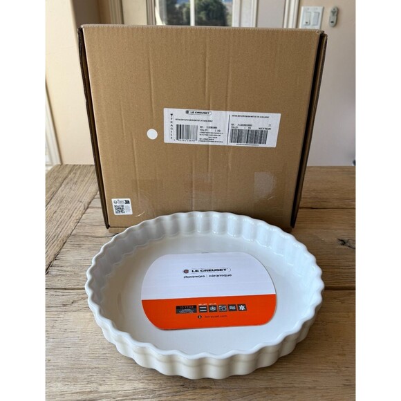 NEW Le Creuset Stoneware Fluted Flan/Pie/Tarte Baking Dish 11" 2.1L White
